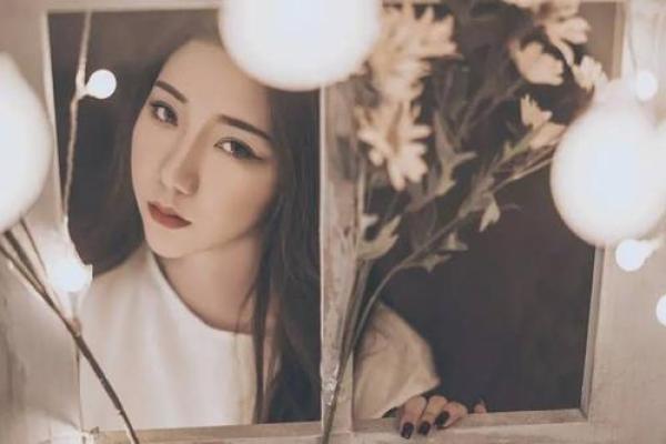 女命多土尚权：探索女性内心的力量与追求