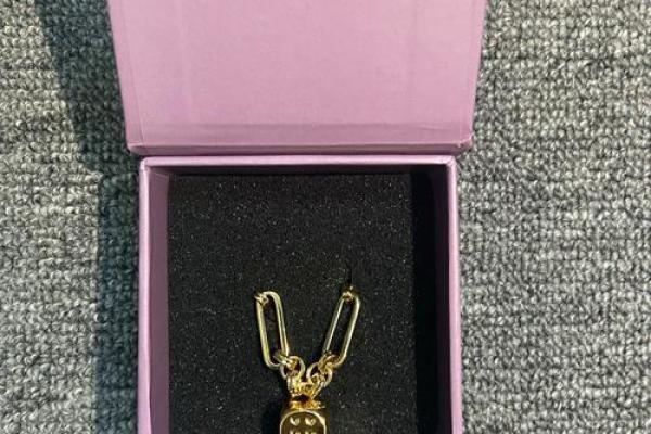 炉中火命男生适合佩戴的饰品与选择指南