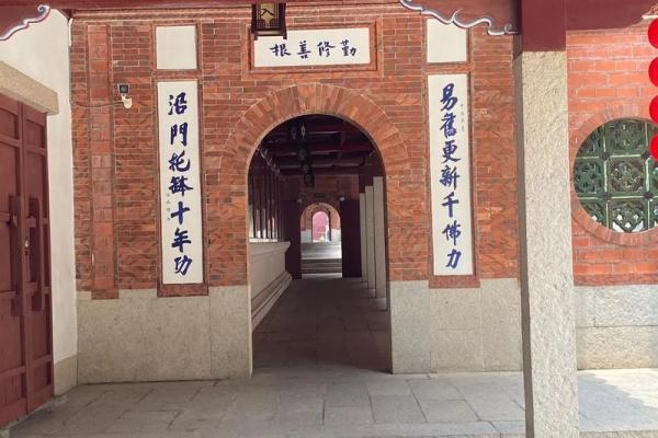 木命身强的人适合摆放什么文昌塔？深入解析与建议！