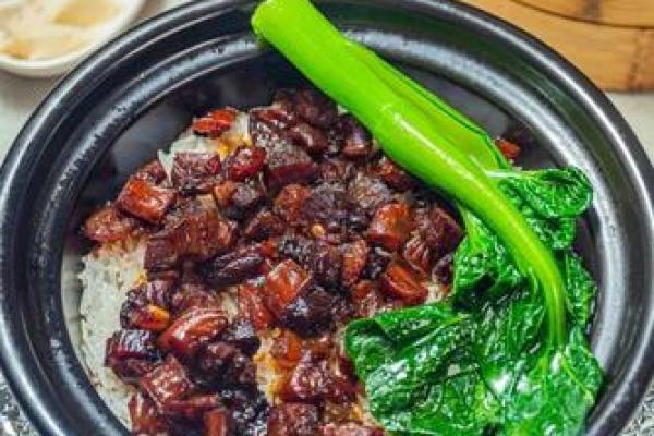 螺蛳粉续命：一碗汤面背后的美味传奇与温情故事