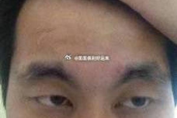 眉毛有八字的人：命运解读与生活启示