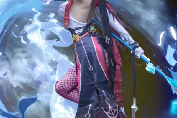 罗莎莉亚：探索满命流派的全新玩法与魅力