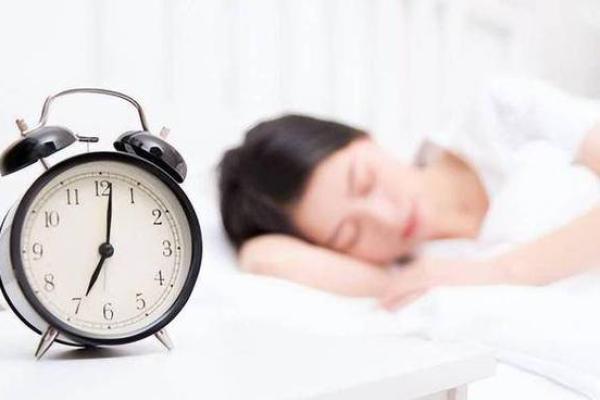 你的睡眠时间决定了你的命运，看看你睡得几点！