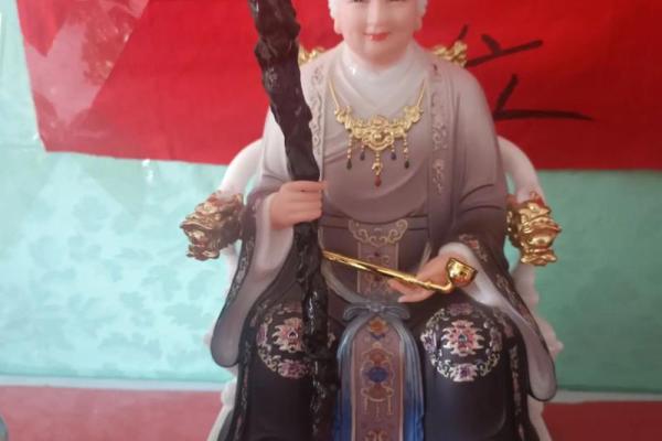 六亲缘浅的人是什么命？探寻命理的深层含义与人生启示