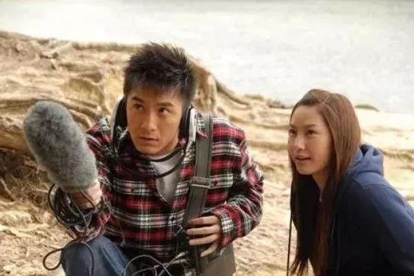 没有比劫的女命：她们的生活、事业和爱情之路解析