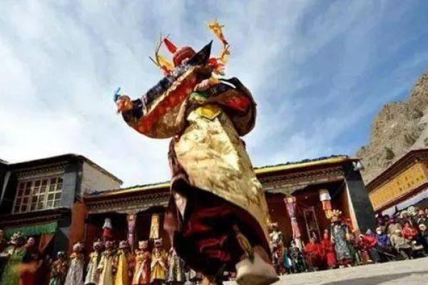 探寻命盘喜金水，适合从事的行业与职涯发展