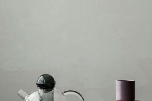 炉中火命适合什么颜色？火相命理师教你选择合适色彩